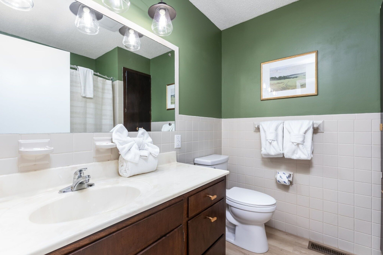 Bathroom 4, Becca's Place 3 Bedroom Home by RedAwning, Sevier