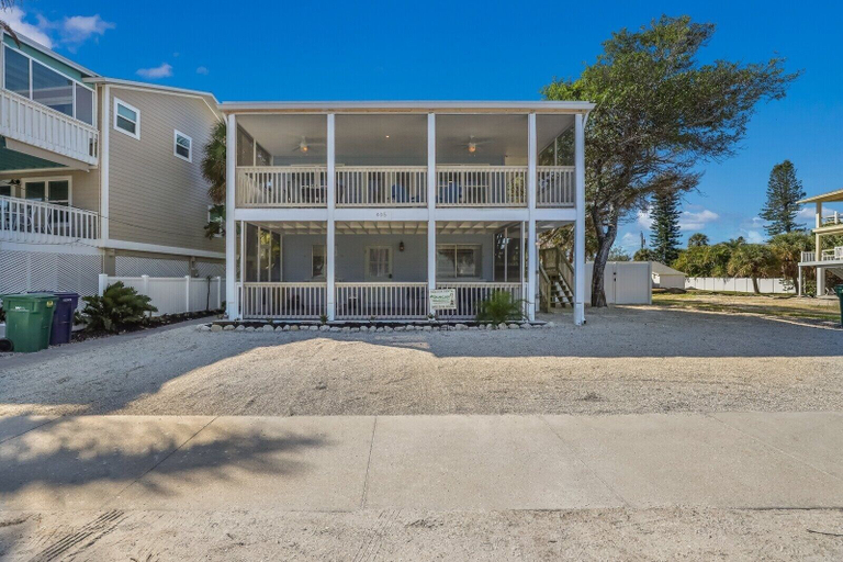 Exterior & Views 2, Coquina Cottage B 2 Bedroom Home by RedAwning, Manatee