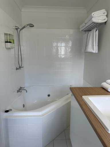 Bathroom 5