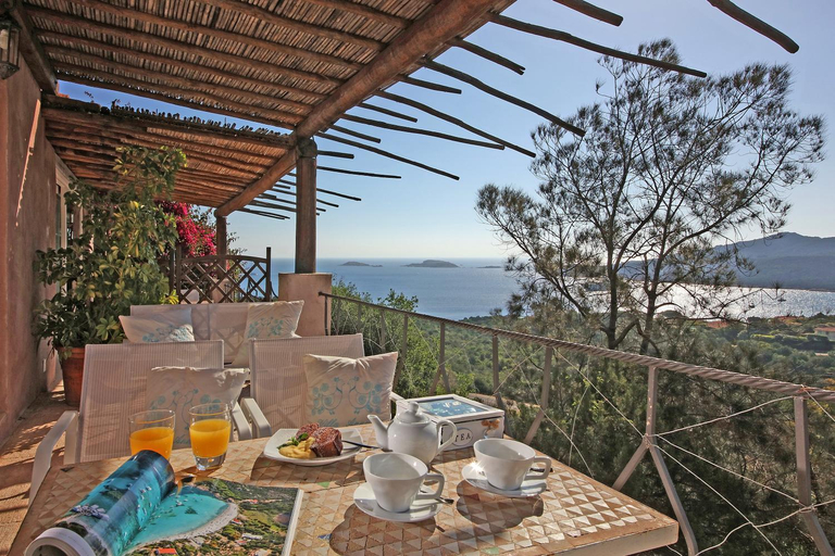 Others 5, Villa Anna, Olbia-Tempio