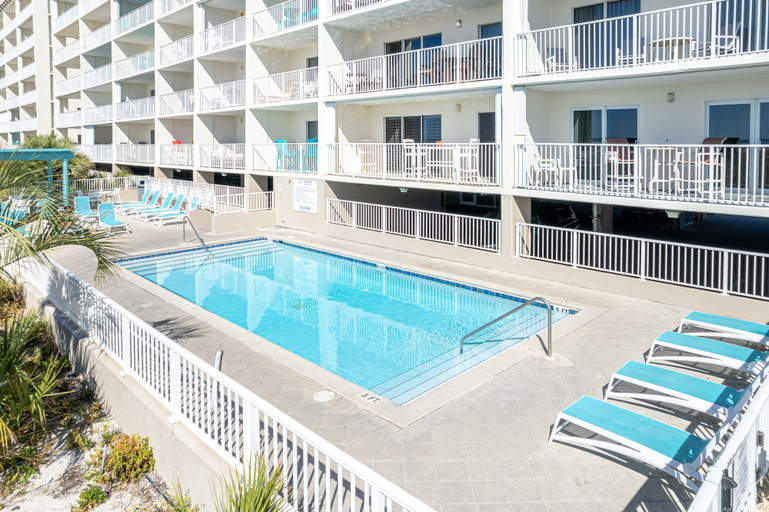 Sport & Beauty 5, Gulf Dunes 102 3 Bedroom Condo by RedAwning, Okaloosa