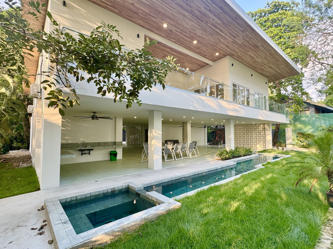 Sport & Beauty 4, Esterillos Lote 6 Bedroom Home, Parrita