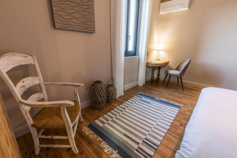 Others 3, La maison d'a cote, Landes