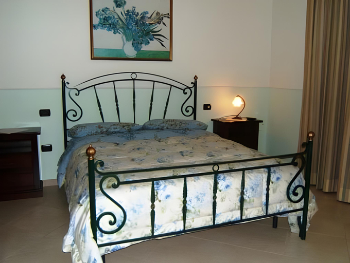 Others 5, Pompei Luxury Rooms, Napoli