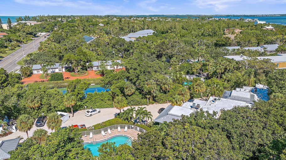 Others 5, Beach Haven 2 Bedroom Condo, Manatee