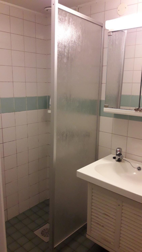 Bathroom 3, Karemajat Panorama hotel, Lapland