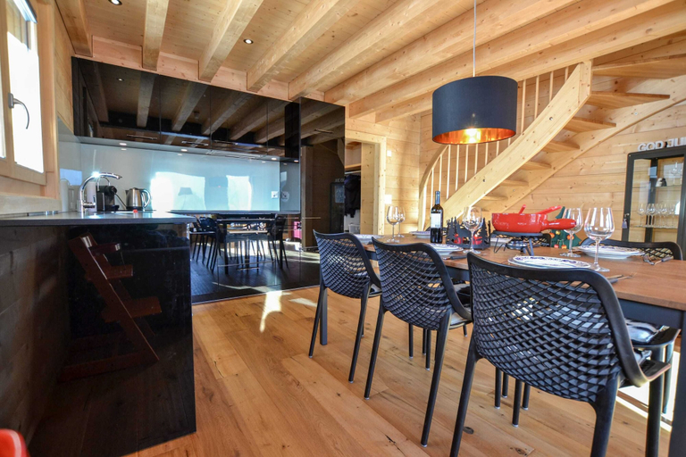 Food & Drinks, Hirschfluh Duplex, Raron