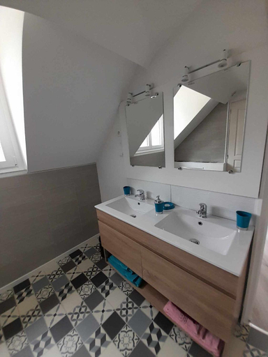 Bathroom 5