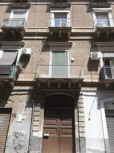Others 4, Inna's rooms in the History center, Catania