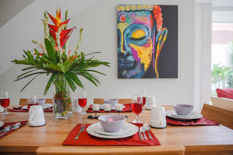 Food & Drinks 4, Villa 66, 5 min walk to Double 6 beach, Badung