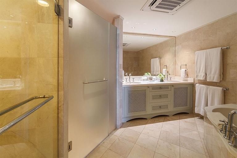 Bathroom 4, St. Peter's Bay 402 3 Bedroom Apts