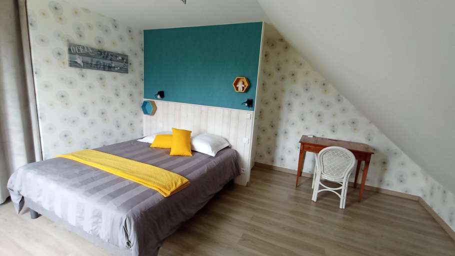 Others 3, Loge'Mans, Sarthe