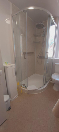Bathroom 3, Cranborne Guest Accommodation, Torbay