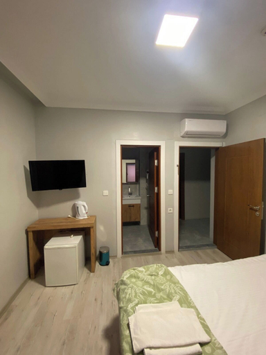Bedroom 2, Işık Lakeside Otel, İznik