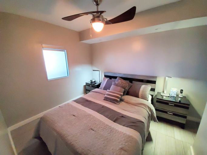 Bedroom 4, Alexander 718 3 Bedroom Apts by RedAwning, Miami-Dade