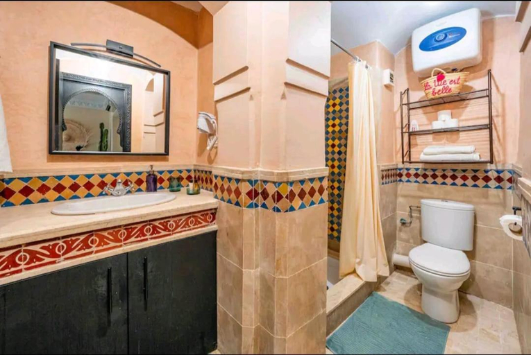 Bathroom, appartement marrakech guliz location vacances, Marrakech