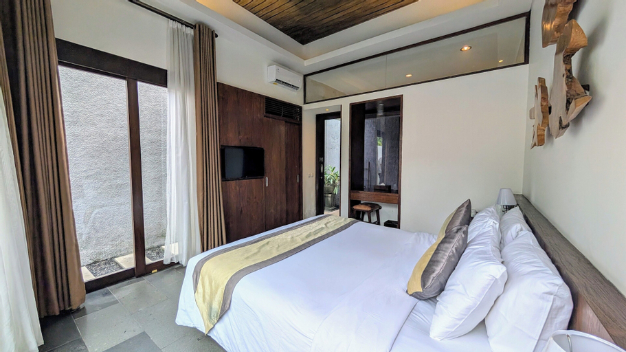 Bedroom 12