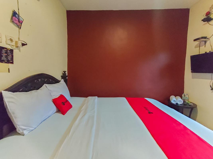 Bedroom 13