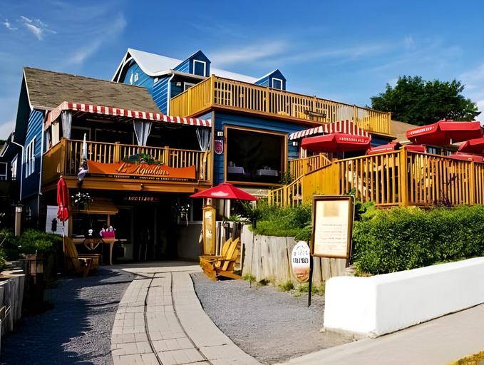 Exterior & Views 1, La Galouine Auberge & Restaurant, La Haute-Côte-Nord
