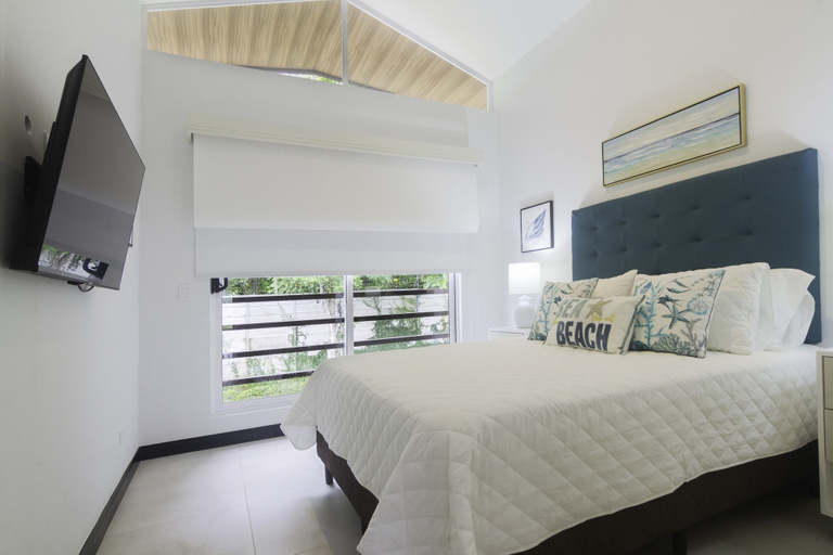 Bedroom 2, Ciudad Del Mar 126 3 Bedroom Condo by RedAwning, Garabito