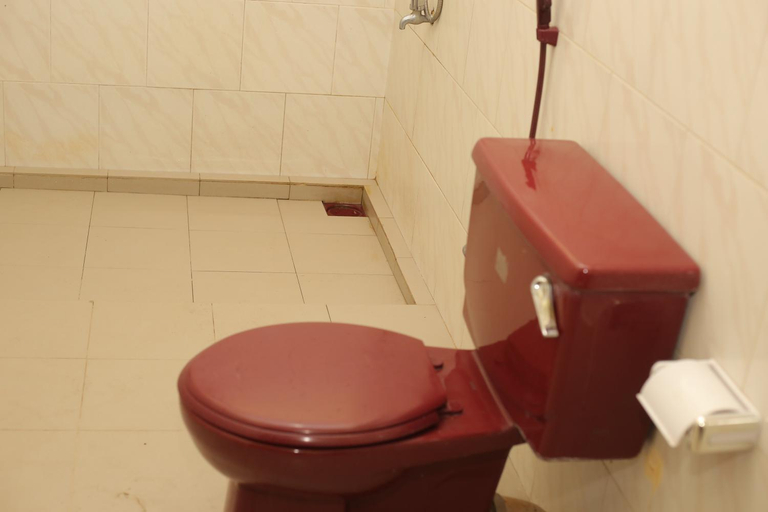 Bathroom 2, Airport Residence Inn, Katana