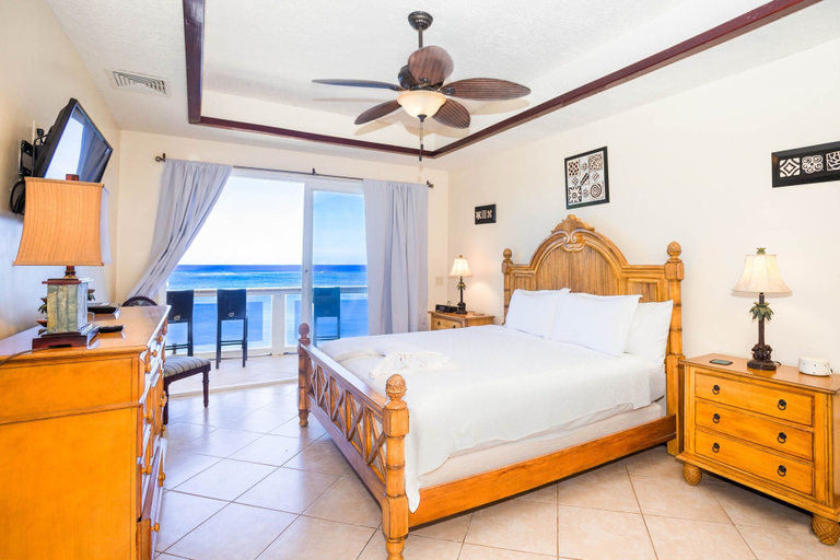 Bedroom 3, Villa Del Playa Penthouse #5, Roatán