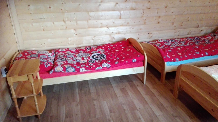 Bedroom 1, Agroturystyka pod Pstragiem, Sucha