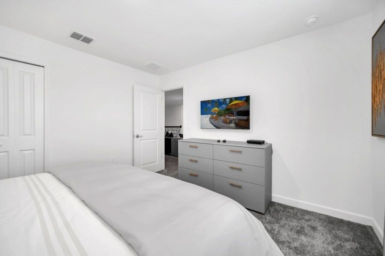 Bedroom 2, Disney Princess Bedroom, Pool Spa Game Room Plus! 9 Villa, Osceola