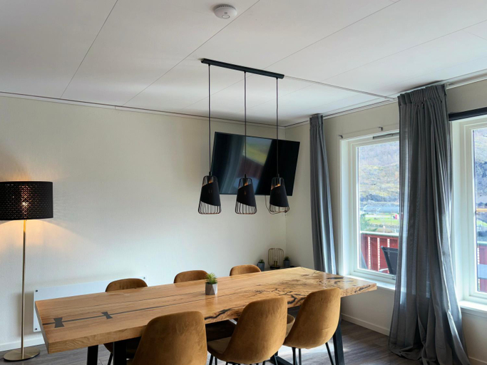 Others 4, Brekke Apartments, Aurland