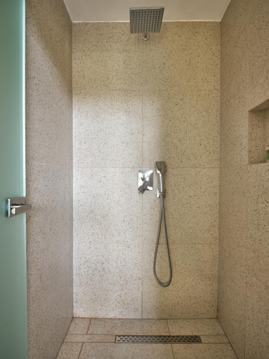 Bathroom 5, Letsos Hotel, Ionian Islands