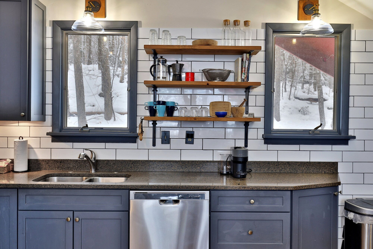 Others 5, Whitetail Chalet 4 Bedroom Home, Rutland