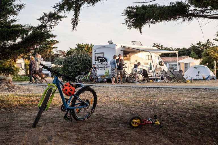 Others 5, Huttopia Ars-en-Re, Charente-Maritime