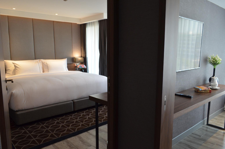 Bedroom 8
