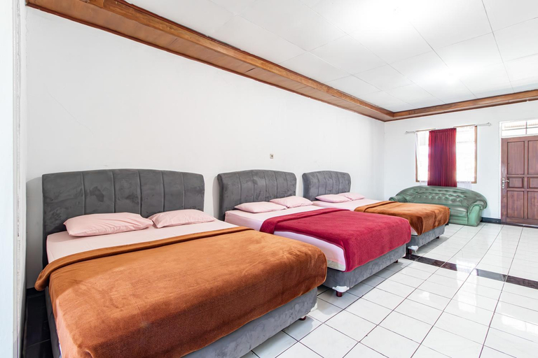 Bedroom 23