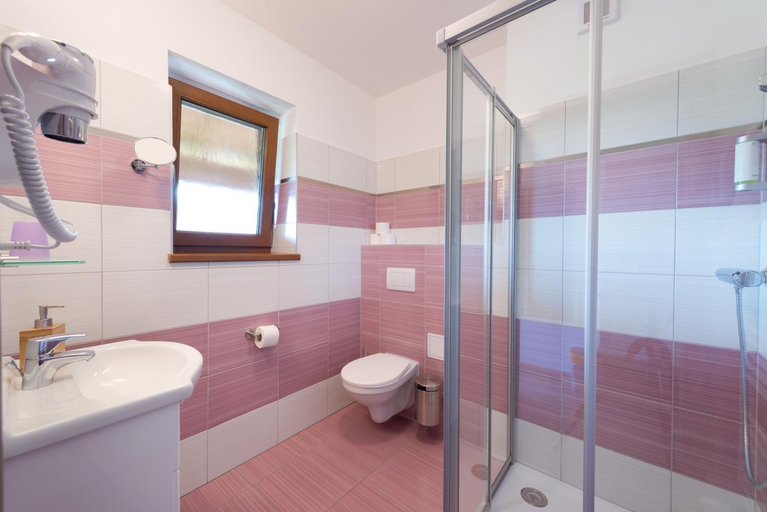 Bathroom, Resort Medlicky, Jihlava