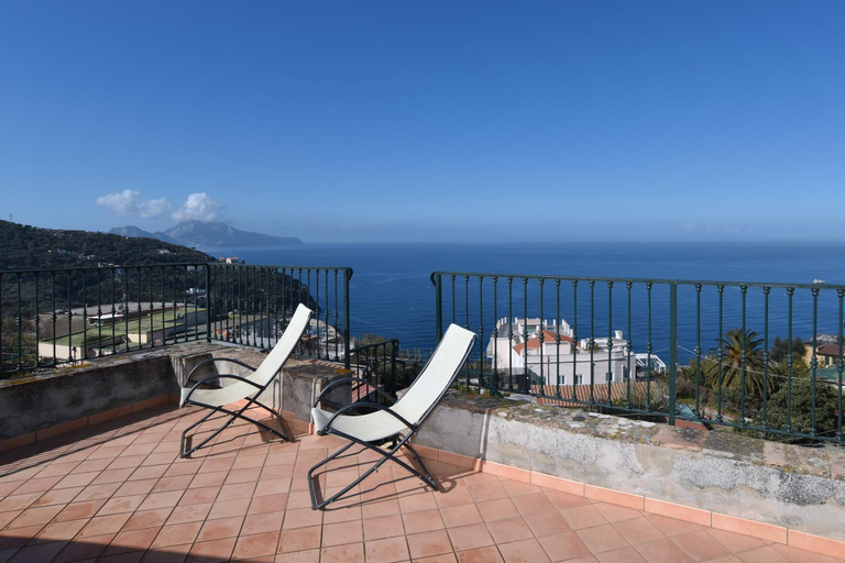 Balcony/terrace, La Ciucciara Holiday Homes, Napoli