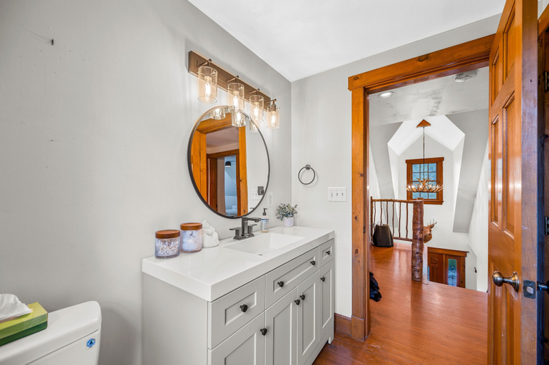 Bathroom 4, The Getaway 4 Bedroom Home, Rutland