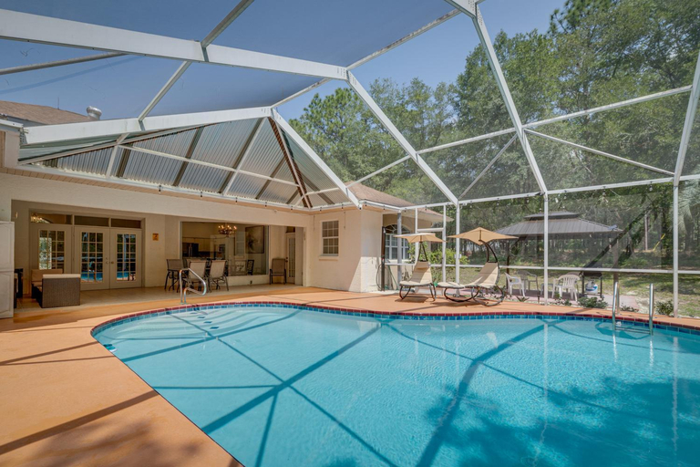 Sport & Beauty 2, 4 Mi to Rainbow Springs: Dunnellon Villa w/ Pool!, Marion