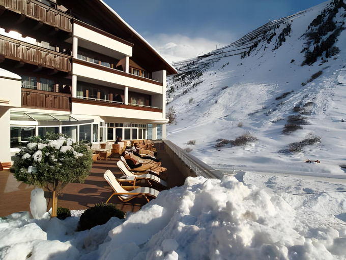 Exterior & Views 1, Hotel Alpina deluxe, Imst