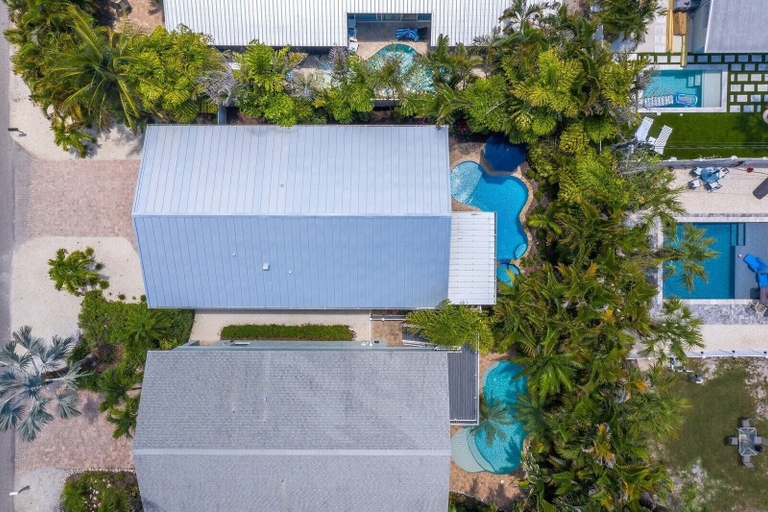 Exterior & Views 2, Splash Of Lime 3 Bedroom Home by RedAwning, Manatee
