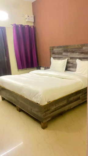 Bedroom 5, Hotel Raas Ramayana, Lucknow