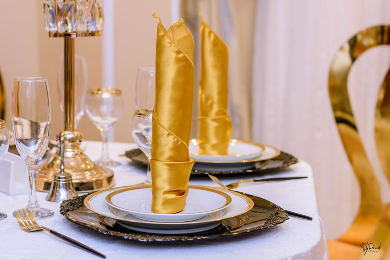 Food & Drinks 5, Hotel La Principaute, Wouri