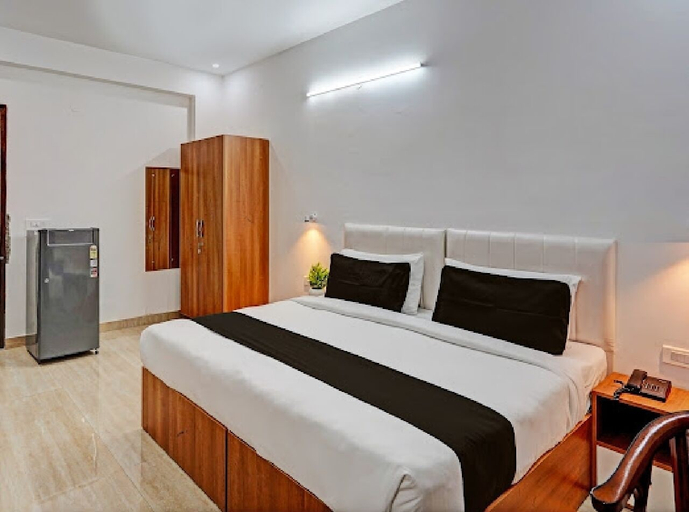 Bedroom 5, Hotel Akshay, Gurgaon