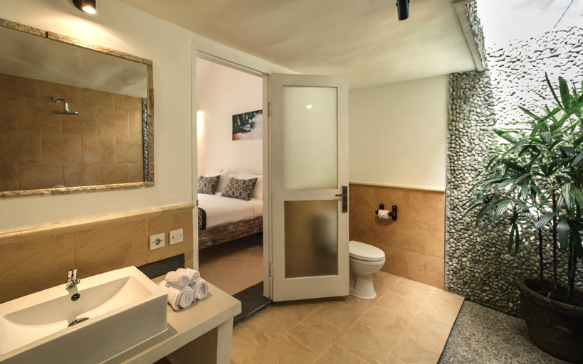 Bathroom 4, Nami Surf Stay, Badung