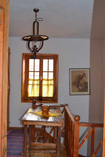 Others 5, Villa Dihovo