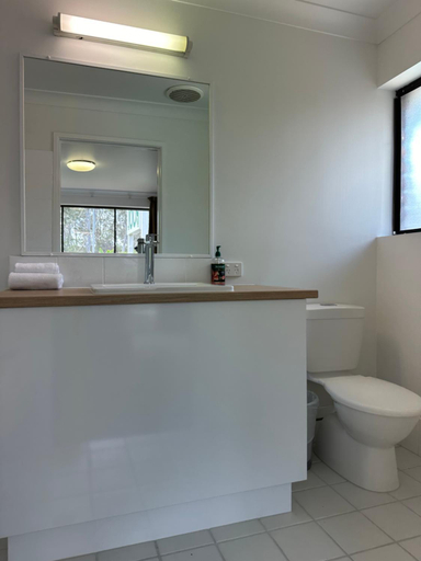 Bathroom 6