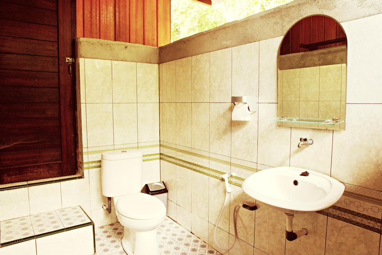 Bathroom 24