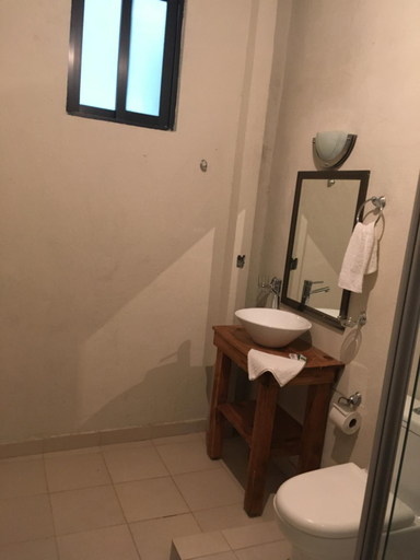 Bathroom 2, Hotel Coatlicue, San Martín de las Piráámides