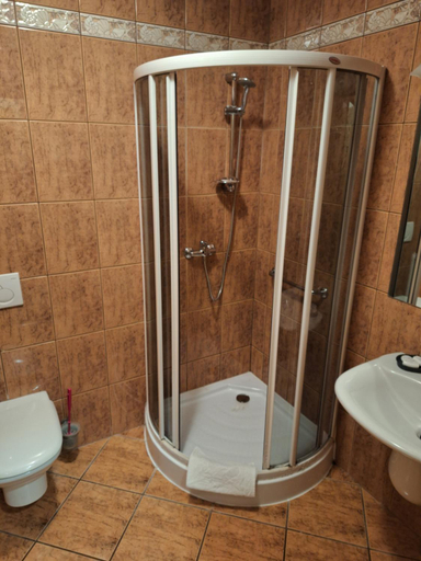 Bathroom 3, Hotel Malwa, Ostrów Wielkopolski