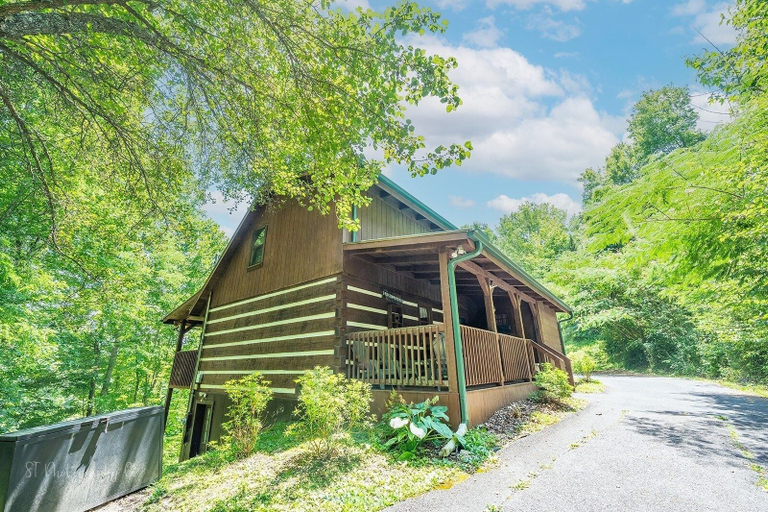 Exterior & Views 2, A Slice Of Heaven 2 Bedroom Cabin by RedAwning, Sevier